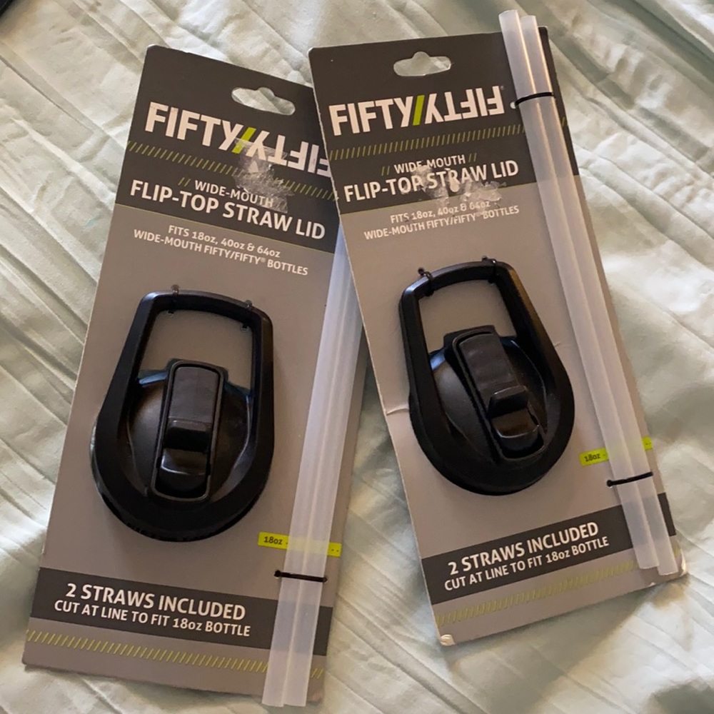 Flip-top straw lids